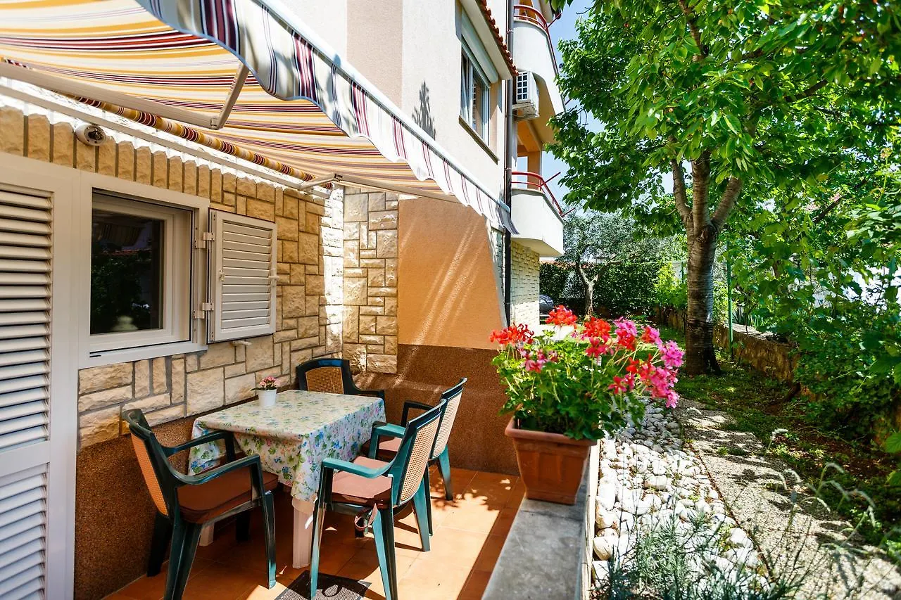 Apartments Durda Krk Town