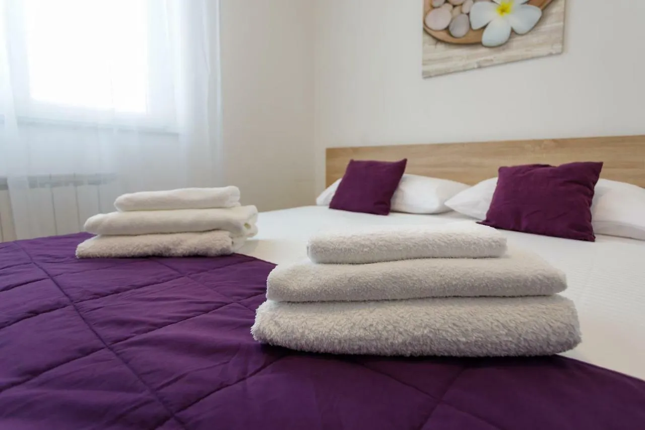 Apartments Durda Krk Town 0*,  Kroatien